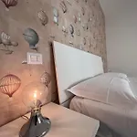 بيت ضيافة Il Giramondo Suite&room 3*